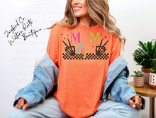 Load image into Gallery viewer, MOM LIFE BLEACHED TEE
