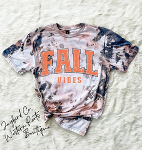 FALL VIBES BLEACHED TEE