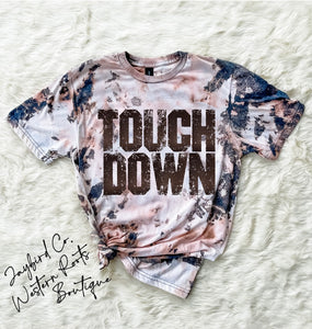 TOUCH DOWN BLEACHED TEE