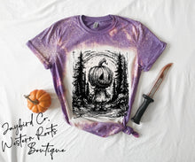 Load image into Gallery viewer, SCARY PUMPKIN BLEACHED TEE
