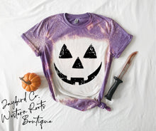 Load image into Gallery viewer, PUMPKIN FACE BLEACHED TEE
