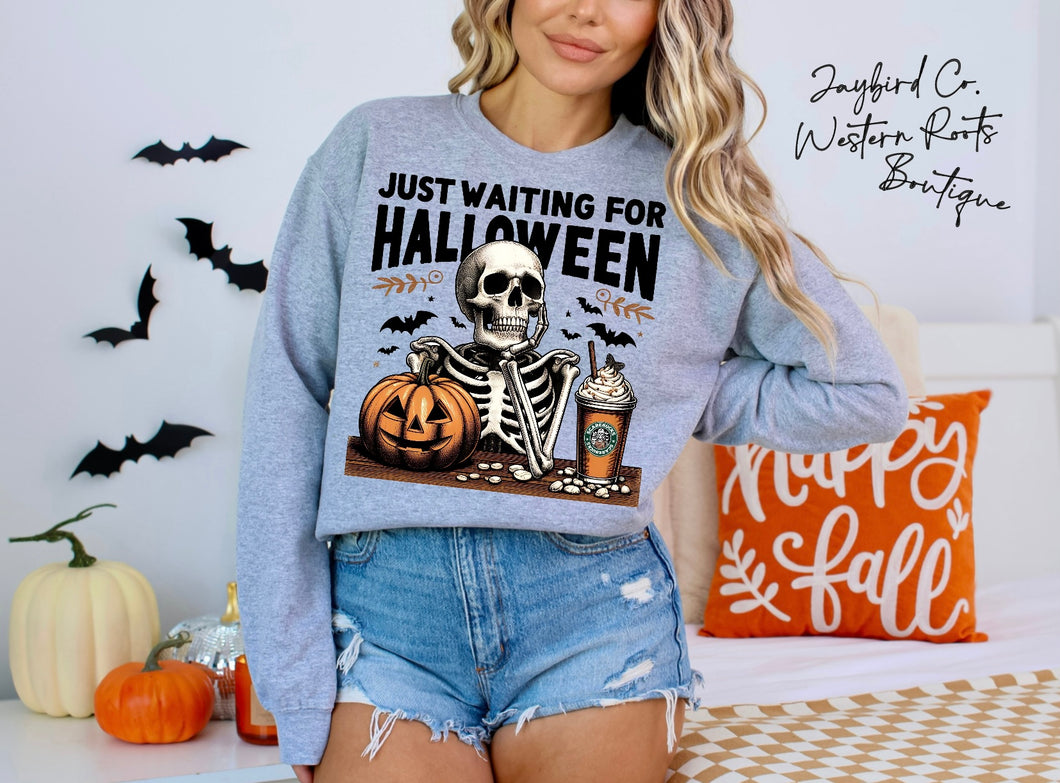 WAITING ON HALLOWEEN SKELLI | ASH GRAY | SPORT GRAY | SAND | FOREST GREEN