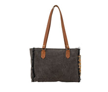 Load image into Gallery viewer, SENECA HERITAGE SMALL BAG 7•3•3•2
