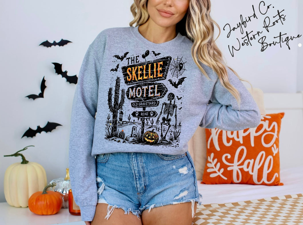 SKELLIE MOTEL | ASH GRAY | SPORT GRAY | SAND | FOREST GREEN
