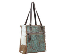 Load image into Gallery viewer, 5•2•1•3 Canvas &amp; Hairon Myrabag
