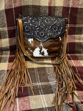 Load image into Gallery viewer, BLOSSOM HAND-TOOLED BAG 2•8•5•5
