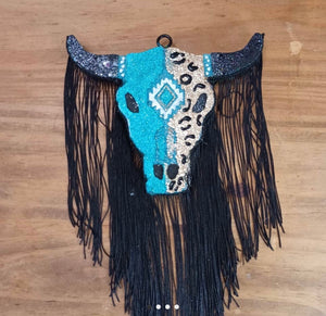 2 FACE LONGHORN COWHEAD FRINGE FRESHIE