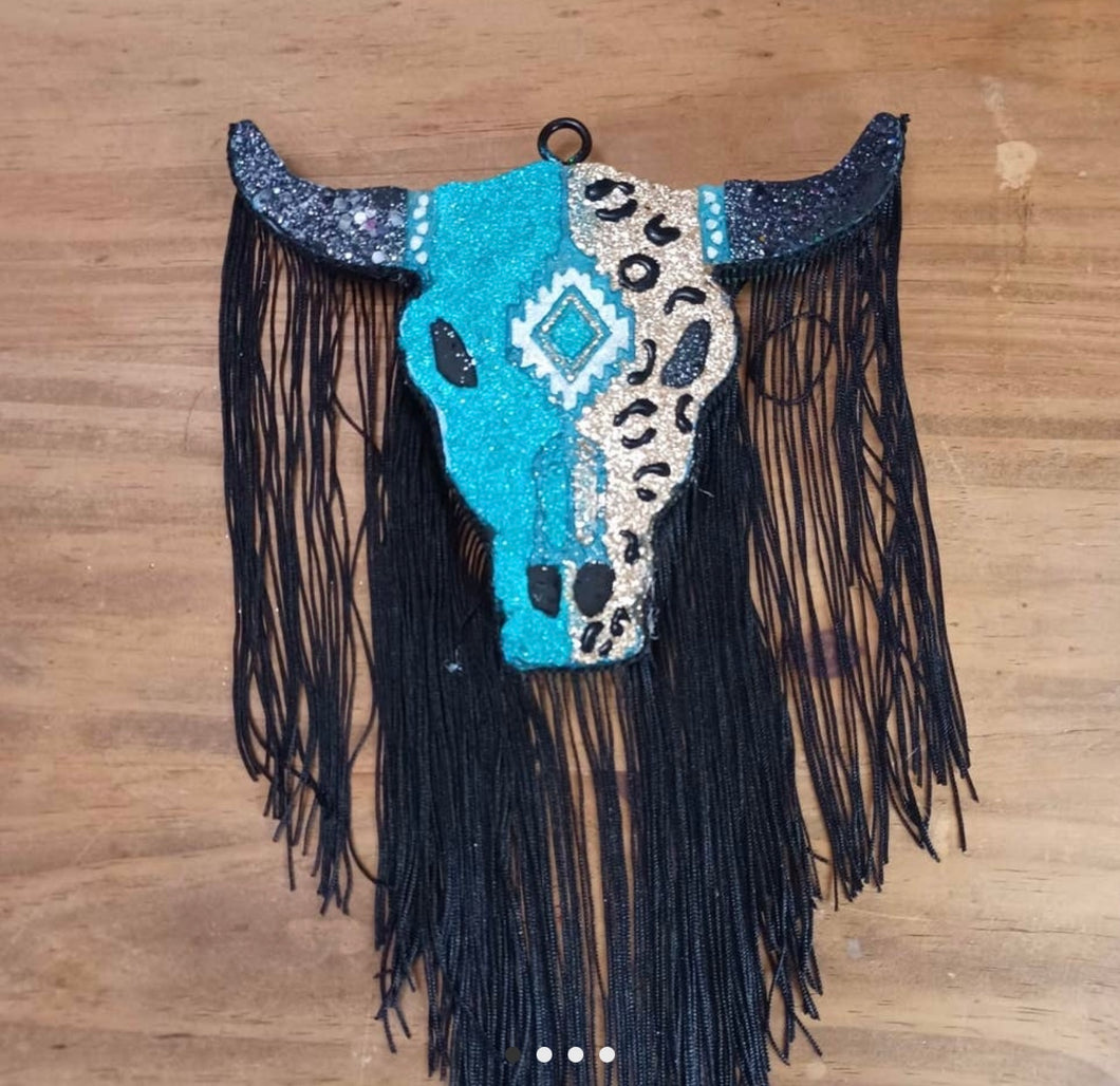 2 FACE LONGHORN COWHEAD FRINGE FRESHIE